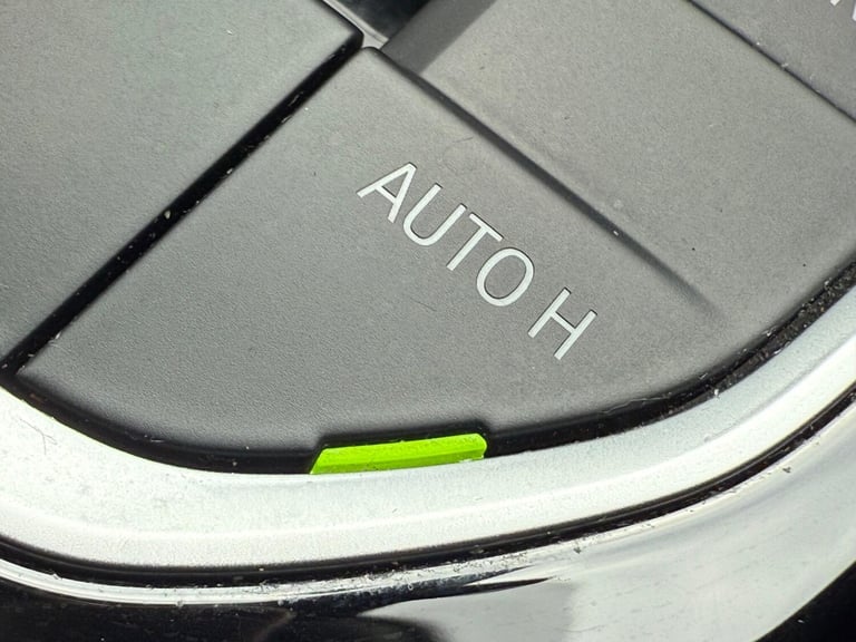 2021 BMW 3 Series 2.0 330e 12kWh SE Pro Auto Euro 6 (s/s) 4dr SALOON Petrol/Electric Hybrid Autom...