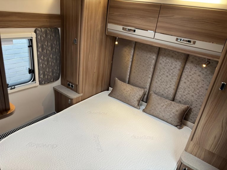 2022 SWIFT CHALLENGER 650, REAR FIXED ISLAND BED, CENTRE WASHROOM, ALDE, 