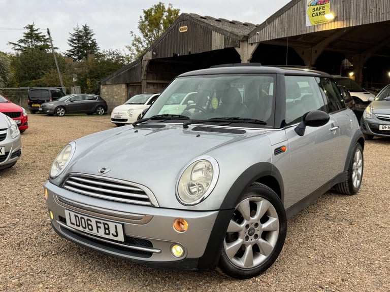 2006 MINI Hatch 1.6 Cooper CVT Euro 4 3dr HATCHBACK Petrol Automatic