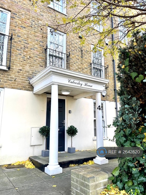 image for 1 bedroom flat in Dane Street, Bishop's Stortford, CM23 (1 bed) (#2642820)