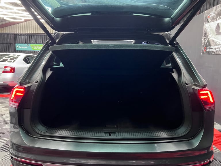2019 Volkswagen Tiguan 1.5 TSi EVO 150 R-Line Tech 5dr DSG ESTATE Petrol Automatic