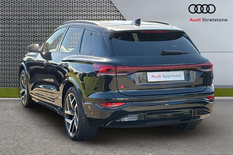 2024 Audi Q6 e-tron 225kW Performance 100kWh Edition 1 5dr Auto Estate Electric Automatic
