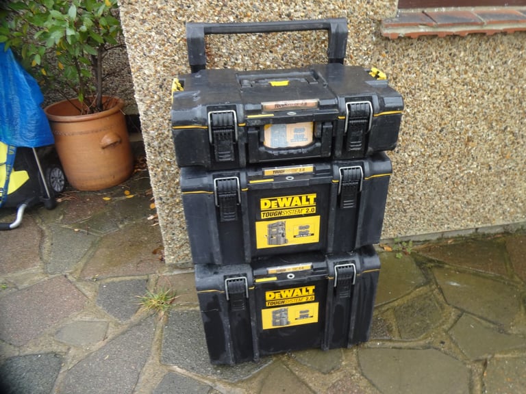 DEWALT TOUGH SYSTEM ~ TSTAK ~ TOOL TROLLEY WITH 3 LARGE BOXES ~ TOOL STORAGE ~