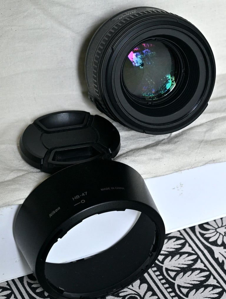 Nikon AF-S 50mm F1.4 G Autofocus Prime Lens Front & Rear Lens Cap & Nikon Hood