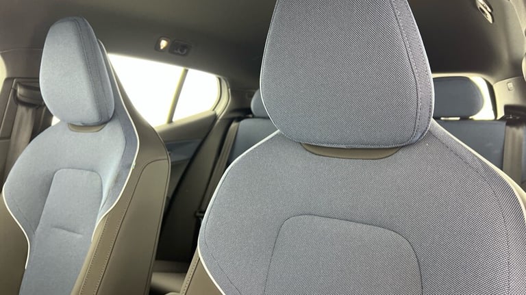 2025 Volvo EX30 Plus, Single Motor Extended Range, Electric Estate Electric Automatic