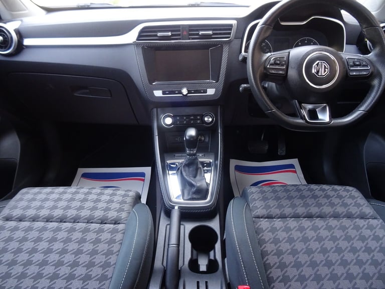 2020 MG MG ZS 1.0T GDi Excite 5dr DCT Automatic **LOW MILEAGE*ONLY 24000 MILES FROM NEW** HATCHBA...