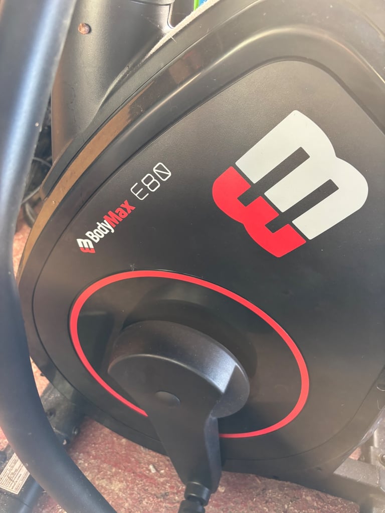 Bodymax E80 Cross Trainer 