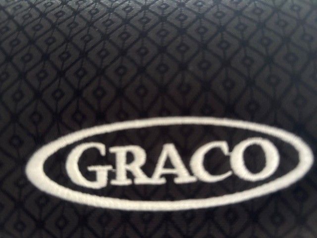 Graco Child's Car Booster Seat - nearly new condition
