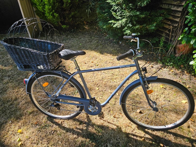 Btwin Elops Dutch style Bikes – men and ladies