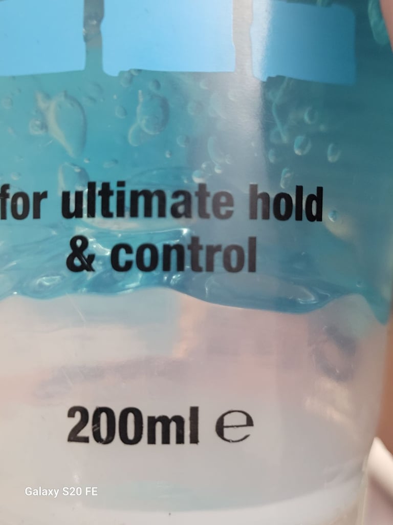 Maximum Hold & Control: Alberto Balsam Ultra Strong Styling Gel, 200ml - Salon Quality Hair Styling