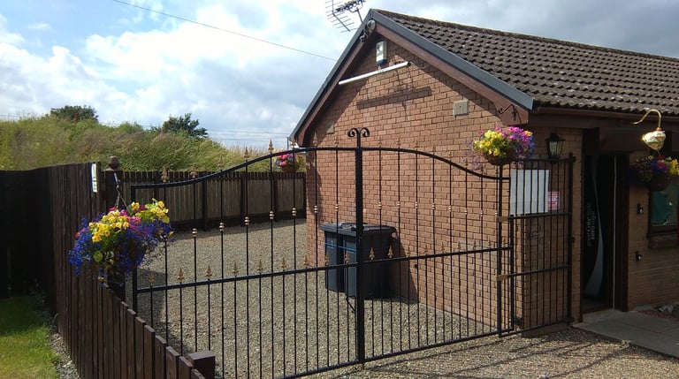 FREEHOLD SHOP WITH CAFE & LAND FOR SALE IN SCOTLAND OR CONVERSION TO FAST FOOD OR RESTAURANT