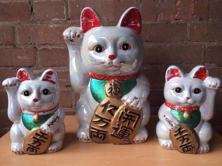 Lucky cats 