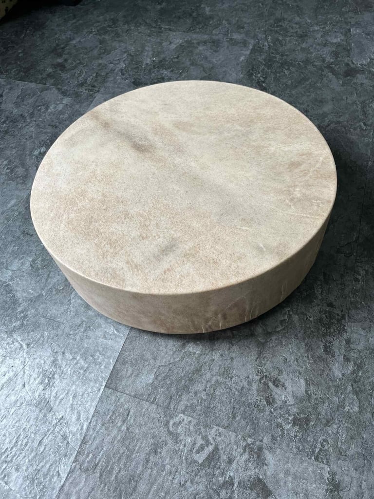 Drum/ceremonial 18inch deer skin drum c/w beater & handmade bag. 