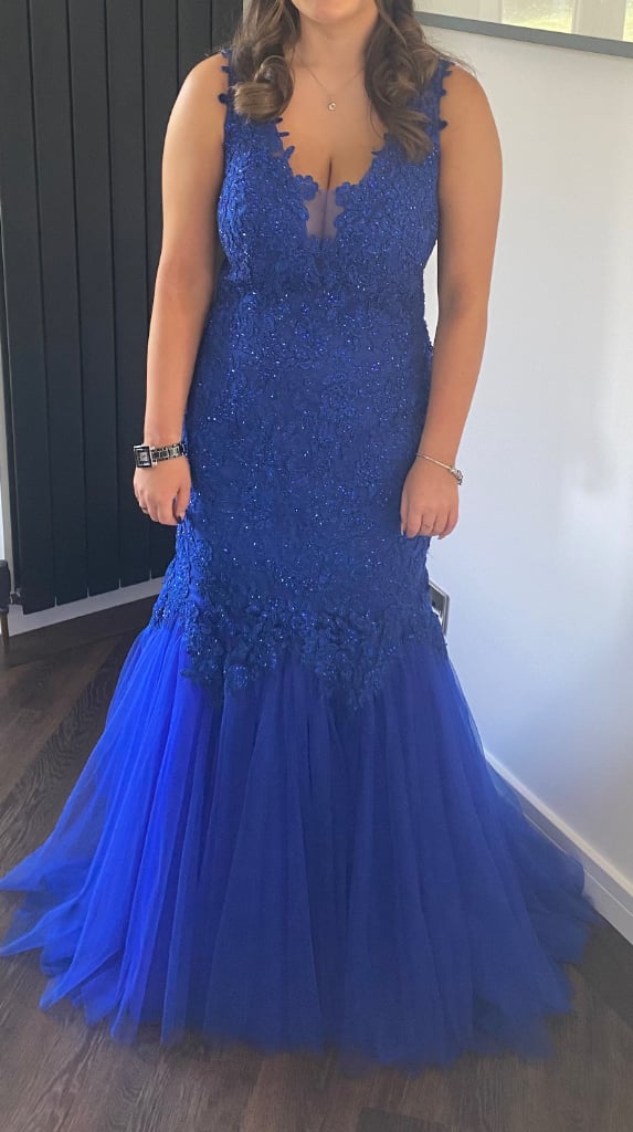 Halo prom dress store shop glasgow