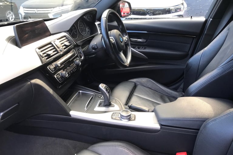  BMW 3 Series Touring 2.0 320i M Sport Touring 5dr Petrol Auto Euro 6 s/s 184 Ps