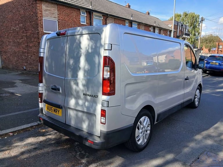 2015 Renault traffic van 1.6 bi turbo