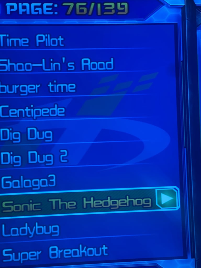 Pandora gameing box with over a 1000 retro  games on 