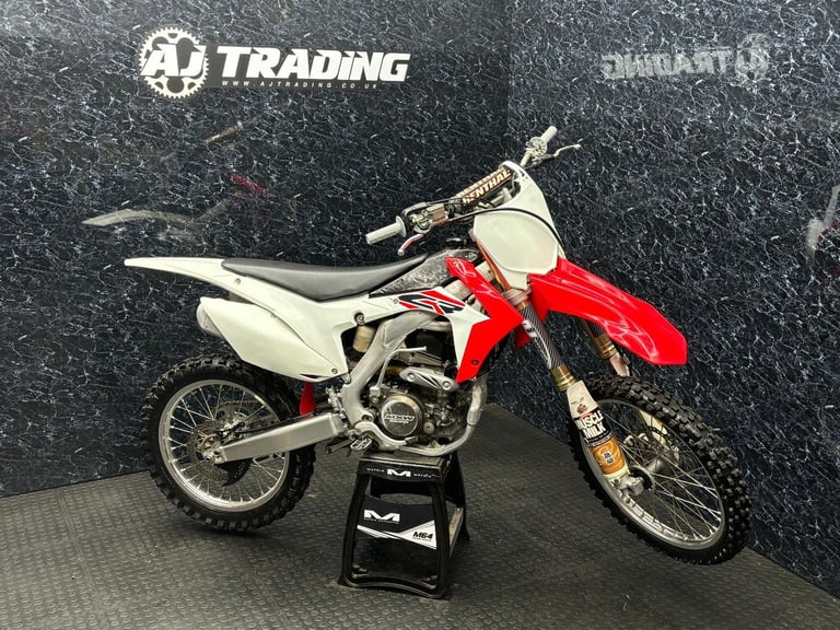 Honda CRF 250 2016 EFI  (MX / ENDURO / MOTOCROSS / DIRT BIKE) @ AJ TRADING