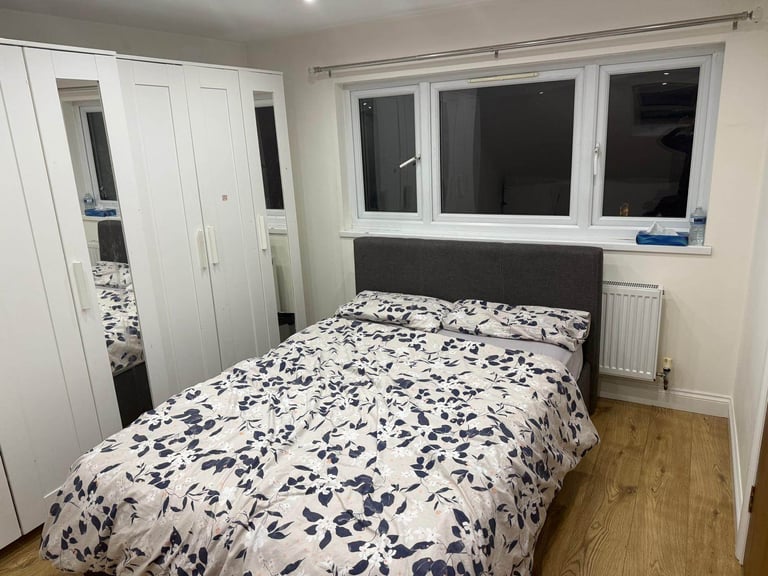 Beautiful Ensuite Loft Double Room for Rent