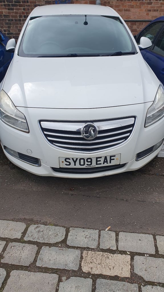 VAUXHALL INSIGNIA BREAKING PARTS SPARES REPAIRS 