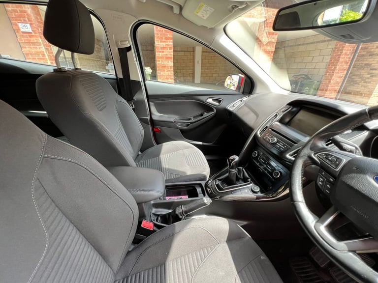 2015 FORD FOCUS 1.0T TITANIUM START/STOP 55K MILES MOTD JUNE 2026 SAT NAV PARKING SENSOR