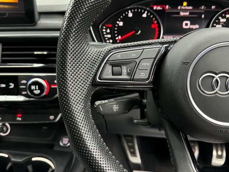 2019 Audi A4 2.0 TDI 35 Black Edition S Tronic Euro 6 (s/s) 4dr SALOON Diesel Automatic