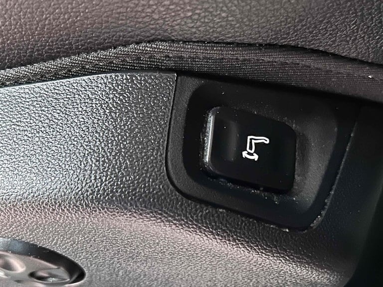 2019 Vauxhall Grandland X 1.2 Turbo Business Edition Nav SUV 5dr Petrol Manual Euro 6 (s/s) (130 ...