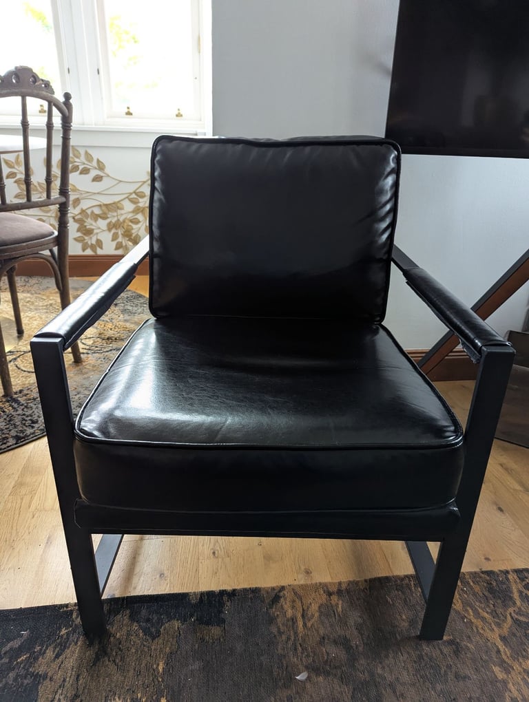 Black Leatherette Armchair 
