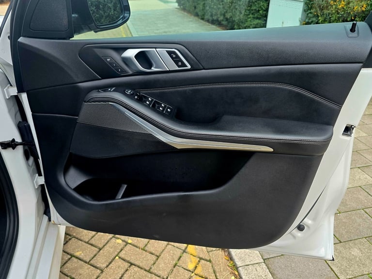 2020 BMW X5 xDrive30d MHT M Sport 5dr Auto 7 SEATER SUV HPI CLEAR 28K MILES ESTATE Diesel Automatic