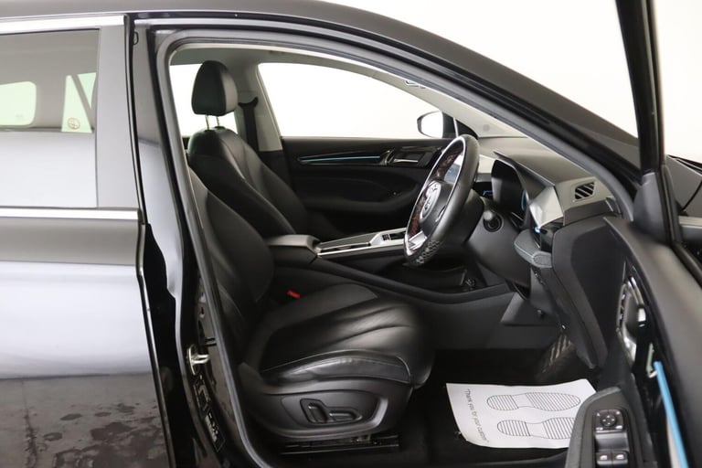 2023 MG MG5 61.1kWh Trophy Long Range Auto 5dr ESTATE Electric Automatic