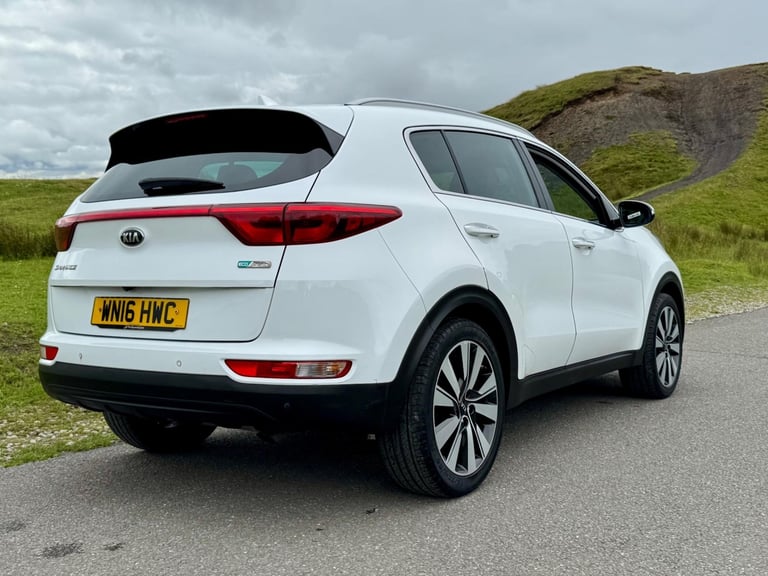 2016 Kia Sportage 1.7 CRDi 3 Euro 6 (s/s) 5dr ESTATE Diesel Manual