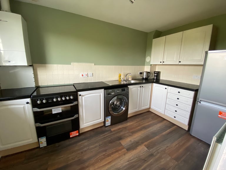 image for 2 bedroom flat