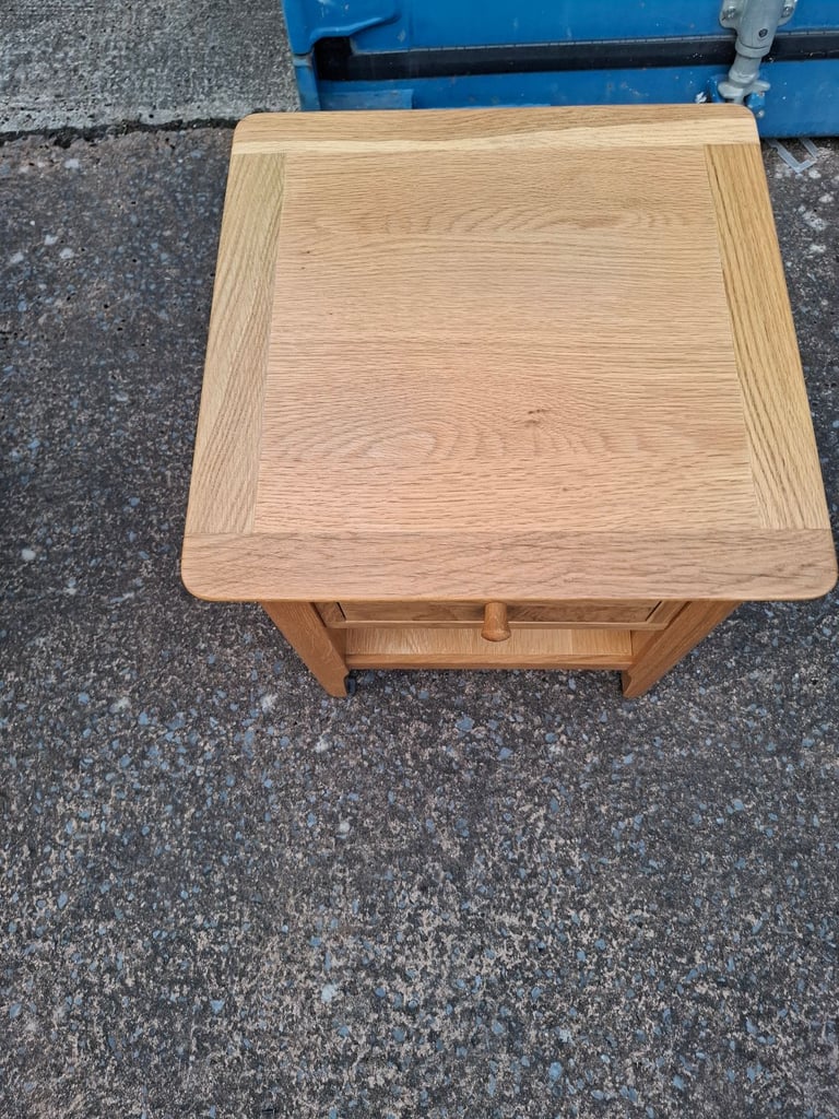Oak bedside table 