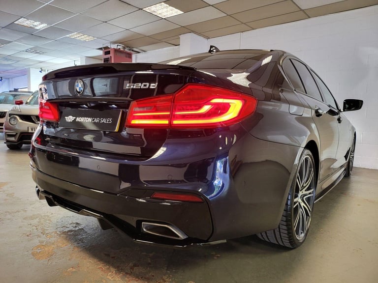 2017 BMW 5 Series 2.0 520d M Sport Auto xDrive Euro 6 (s/s) 4dr SALOON Diesel Automatic