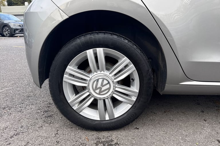 2019 Volkswagen up! 1.0 High up! Euro 6 (s/s) 5dr Hatchback PETROL Manual