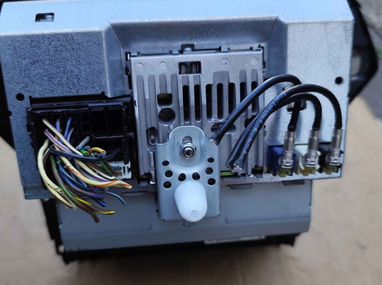  Ford Mondeo MK4 Control Unit 2010-2014 + Sd Card Maps + the four buttons at the bottom  £90