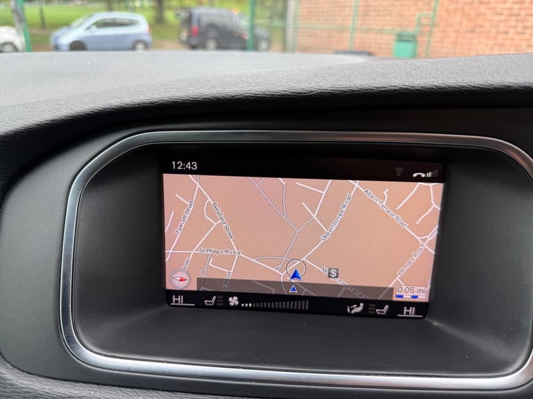 2019 Volvo V40 1.5 T3 R-Design Edition Auto Euro 6 (s/s) 5dr HATCHBACK Petrol Automatic