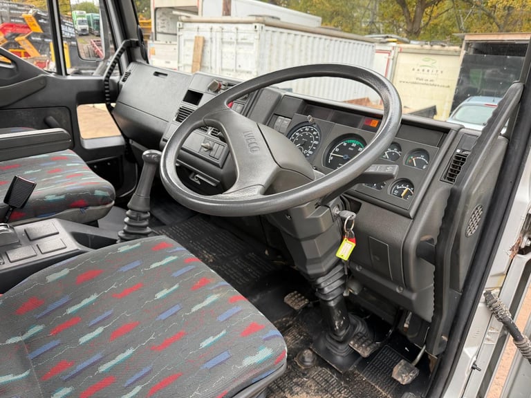 Iveco cargo 180E23 1998 18 ton chassis cab 6 cylinder Manaul pump 
