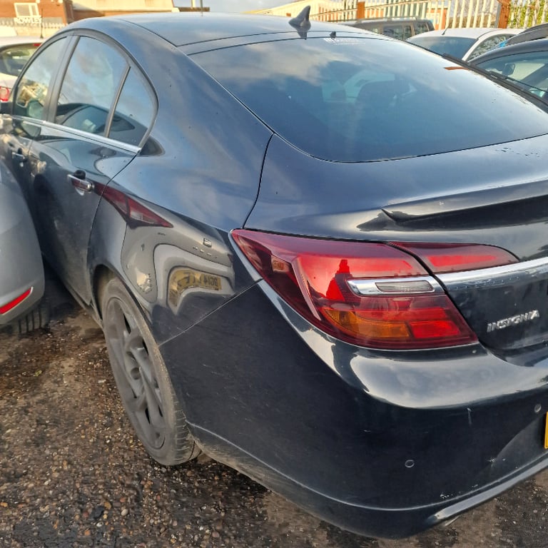 Breaking spare parts vauxhall insignia 2017 Sri 