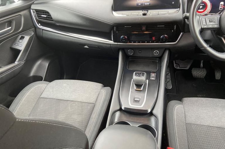 2022 Nissan Qashqai 1.3 DiG-T MH 158 N-Connecta 5dr Xtronic HATCHBACK PETROL Automatic