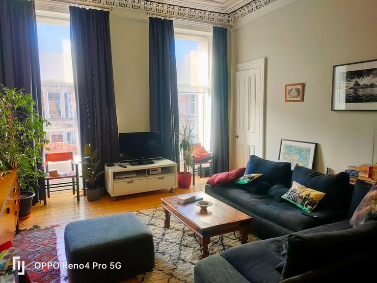 image for Room for rent in bright spacious flat in Southside £425pcm (excl. bills)