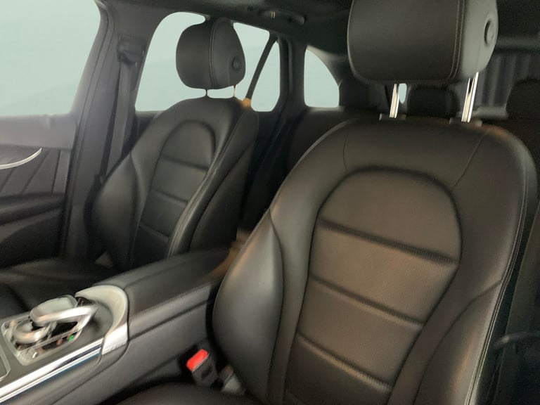 2019 Mercedes-Benz GLC 2.1 GLC250d AMG Line (Premium Plus) SUV 5dr Diesel G-Tronic+ 4MATIC Euro 6...