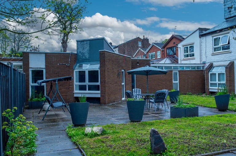 Long term stays Free parking Broadgreen Liverpool