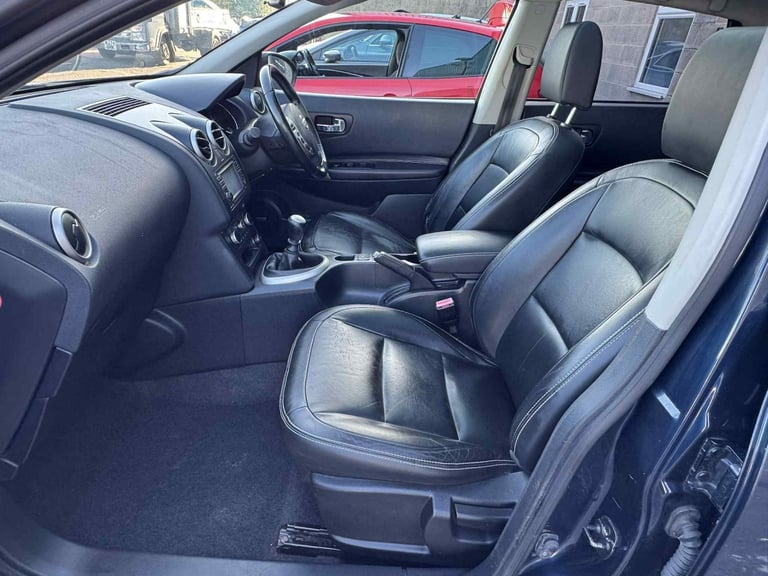 2012 Nissan Qashqai 1.6 dCi Tekna 5dr HATCHBACK Diesel Manual