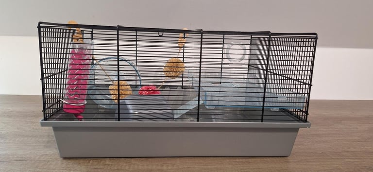 Hamster/Mice  Medium Wire Cage