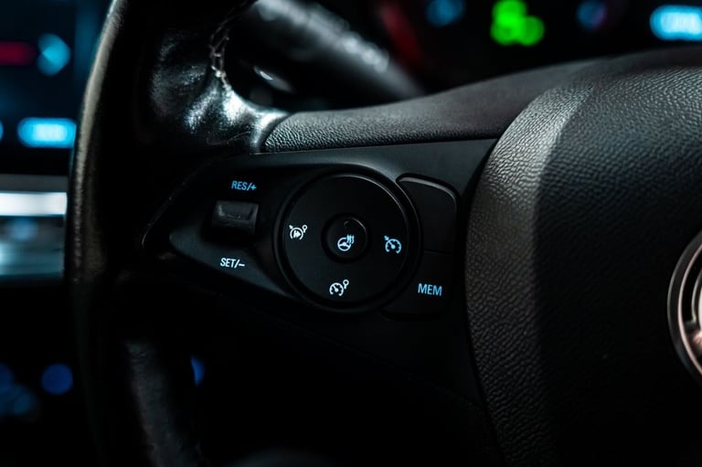 2020 Vauxhall Corsa 1.5 Turbo D Elite Nav Premium 5dr HATCHBACK DIESEL Manual