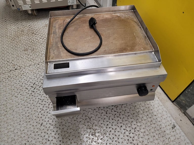 Commercial Lincat Silverlink 600 GS6 Electric Countertop Steel Plate Griddle