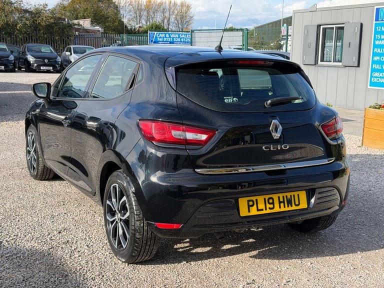 2019 Renault Clio 1.5 dCi Play Hatchback 5dr Diesel Manual Euro 6 (s/s) (90 ps) Hatchback Diesel ...
