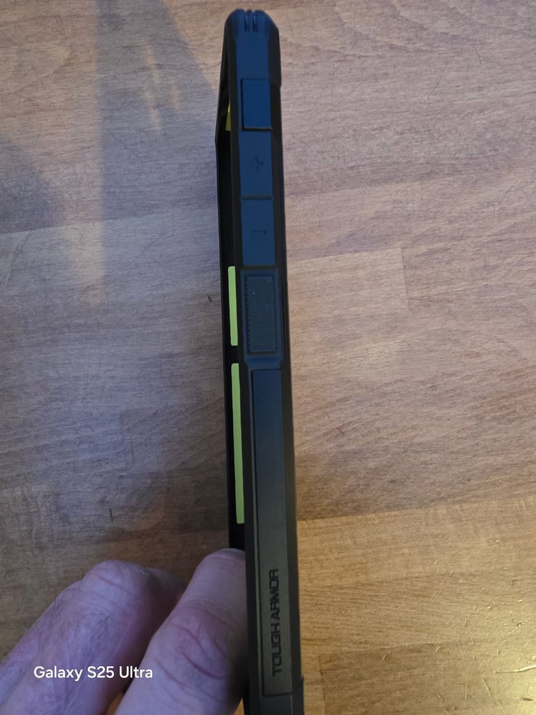 Spigen case for Samsung S24 Ultra
