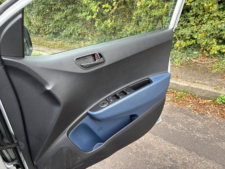 2014 Hyundai i10 1.0 SE Euro 5 5dr HATCHBACK Petrol Manual